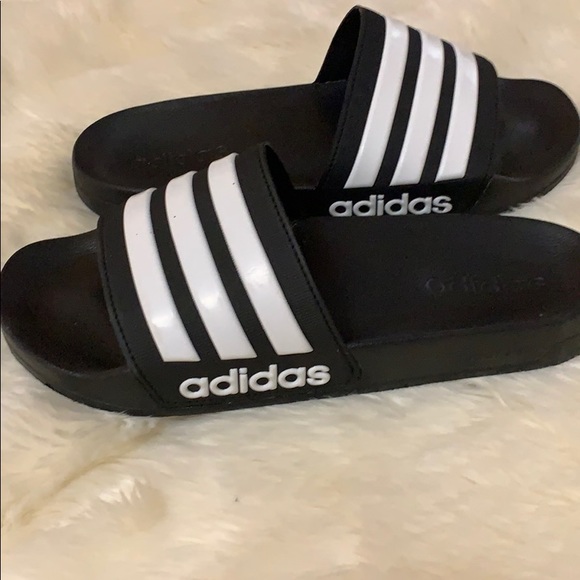 adidas slides size 10